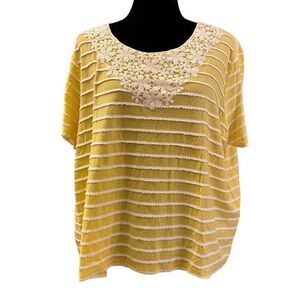 Alfred Dunner Yellow and White Striped Crocheted‎ Lace Top Size 2X